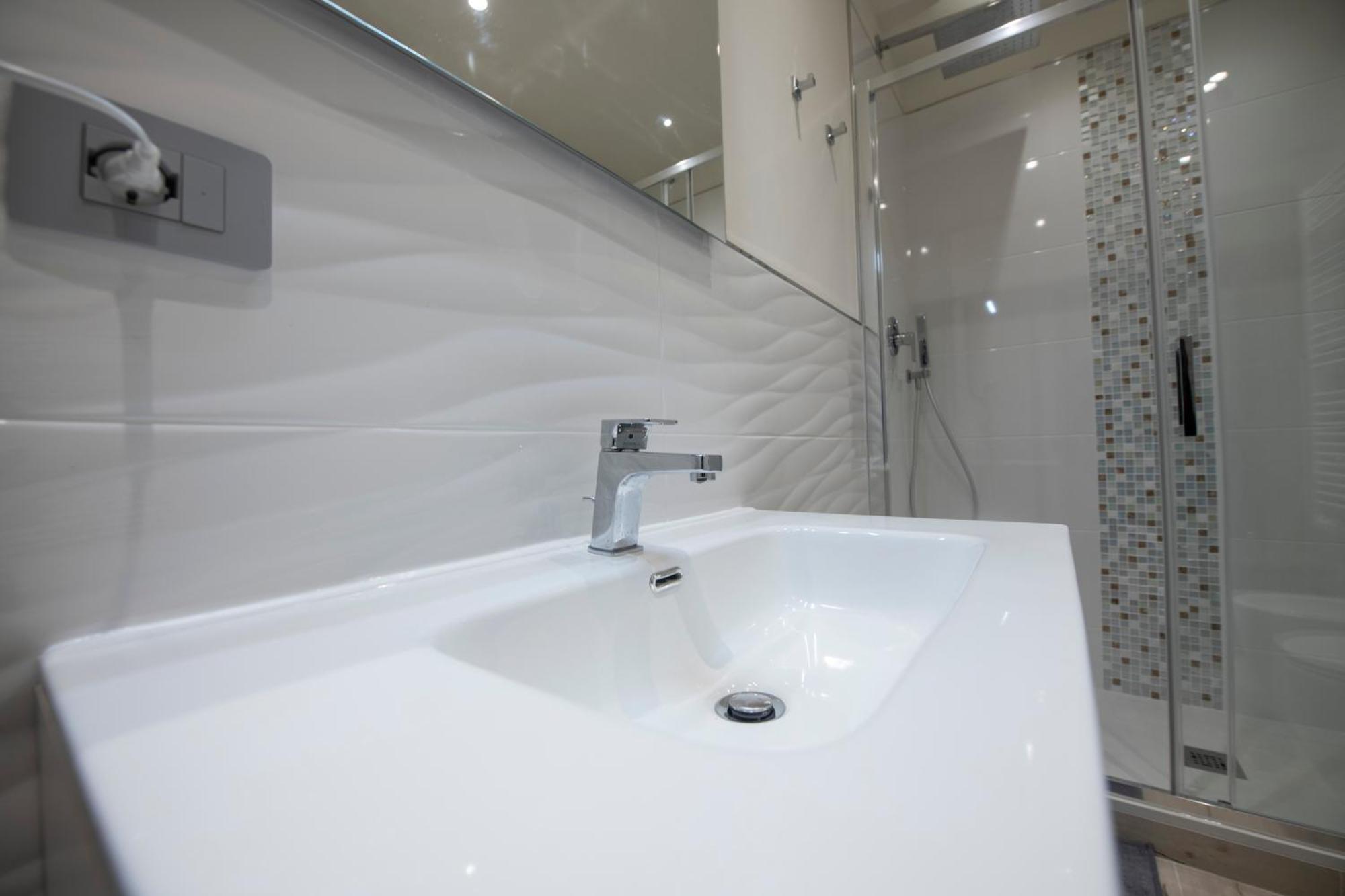 243B - Appartamento Mignon - Sara Home Chiavari, 200Metri Dal Mare Экстерьер фото